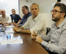 O Conselho da Autoridade Portuária de Antonina retomou, nesta sexta-feira (4), as reuniões periódicas que discutem temas envolvendo o porto, empresas do setor e o crescimento da cidade. Os encontros não aconteciam há quase dois anos e a partir de agora deverão ser trimestrais.Foto: Claudio Neves/Portos do Paraná