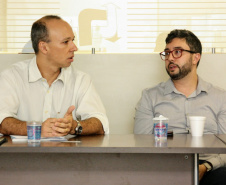 O Conselho da Autoridade Portuária de Antonina retomou, nesta sexta-feira (4), as reuniões periódicas que discutem temas envolvendo o porto, empresas do setor e o crescimento da cidade. Os encontros não aconteciam há quase dois anos e a partir de agora deverão ser trimestrais.Foto: Claudio Neves/Portos do Paraná