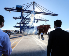 O governador Carlos Massa Ratinho Júnior inaugura nesta quinta-feira (10) , o viaduto da BR-277 e as obras de ampliação do Terminal de Contêineres de Paranaguá (TCP).Paranaguá, 09/10/2019 -  Foto: Geraldo Bubniak/AEN