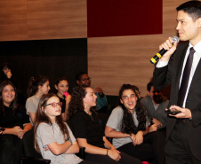 A Secretaria de Estado da Justiça, Família e Trabalho promoveu na Semana da Criança o ‘Seminário Reconecte – Criança, Adolescente e Família na Era Digital’, com o objetivo de orientar os jovens sobre os cuidados que devem ser tomados em relação aos crimes cibernéticos. Foto: Divulgação/SEJUF