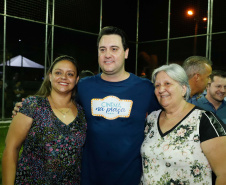 A cidade de Marumbi, no Vale do Ivaí, ganhou uma nova área para esporte e lazer. Neste sábado (12), Dia das Crianças, o governador Carlos Massa Ratinho Junior inaugurou uma unidade do programa Meu Campinho no município. O Governo do Estado investiu R$ 390 mil no espaço, que fica próximo ao conjunto habitacional Ademar Rejani. Além do Meu Campinho, Marumbi também foi a primeira cidade a receber o projeto Cinema na Praça, lançado nesta semana pelo governador.