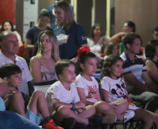 Marumbi é a primeira cidade a receber o programa Cinema na Praça. Presentes no evento: prefeito de Marumbi, Adhemar Francisco Rejani; Primeira Dama do Estado, Luciana Saito Massa; entre outros. N/F: Lucas Henrique Muniz.Marumbi, 12-10-19.Foto: Arnaldo Alves / AEN.