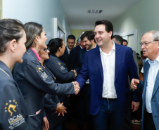 Londrina, na região Norte, vai fortalecer ainda mais o atendimento na área de saúde com o apoio do Governo do Estado. Nesta quarta-feira (16), o governador Carlos Massa Ratinho Junior entregou a última etapa das obras de modernização física da Santa Casa de Londrina.