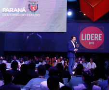 As medidas do Governo que contribuem para o Paraná atrair investimentos e apresentar desempenho positivo em indicadores como o crescimento da produção industrial e a abertura de empregos, foram tema da palestra do governador Carlos Massa Ratinho Junior, nesta quarta-feira (16), para empresários de Londrina e região.