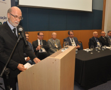 Até esta sexta-feira (18) acontece em Curitiba o Encontro Paranaense de Administradores e Técnicos em Saúde Pública Odontológica (Epatespo) e o XIV Congresso Internacional de Odontologia do Paraná (Ciopar). A Secretaria de Estado da Saúde é organizadora do encontro e participa do Ciopar com 200 odontólogos.Foto: Divulgação/SESA
