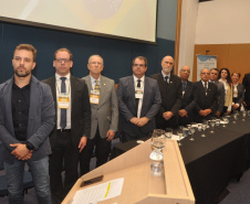 Até esta sexta-feira (18) acontece em Curitiba o Encontro Paranaense de Administradores e Técnicos em Saúde Pública Odontológica (Epatespo) e o XIV Congresso Internacional de Odontologia do Paraná (Ciopar). A Secretaria de Estado da Saúde é organizadora do encontro e participa do Ciopar com 200 odontólogos.Foto: Divulgação/SESA