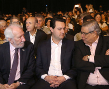 O governador Carlos Massa Ratinho Junior particiou nesta segunda-feira (21) do evento de premiação do Concurso Agrinho 2019. Promovido pela Federação da Agricultura do Paraná (Faep), com a parceria do Governo do Estado, o programa envolve, todo ano, aproximadamente 800 mil alunos e mais de 50 mil professores. Pinhais,21/10/2019 Foto:Jaelson Lucas / AEN