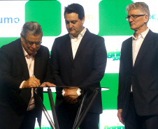 O governador Carlos Massa Ratinho Junior particiou nesta segunda-feira (21) do evento de premiação do Concurso Agrinho 2019. Promovido pela Federação da Agricultura do Paraná (Faep), com a parceria do Governo do Estado, o programa envolve, todo ano, aproximadamente 800 mil alunos e mais de 50 mil professores. Pinhais,21/10/2019 Foto:Jaelson Lucas / AEN