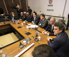 O governador Carlos Massa Ratinho Junior e o secretário de Infraestrutura e Logística, Sandro Alex, divulgaram nesta segunda-feira (21), quais as obras aprovadas pelo Governo do Estado para serem realizadas com os recursos do acordo de leniência firmado entre a concessionária Rodonorte e o Ministério Público Federal (MPF)