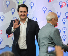 O governador Carlos Massa Ratinho Junior anuncia nesta segunda-feira (21) a liberação de R$ 50 milhões para ações da área da saúde.   Curitiba, 21/10/2019 - Foto: Geraldo Bubniak/AEN
