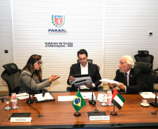 O Governo do Estado recebeu nesta segunda-feira (21) o convite para participar da feira Annual Investment Meeting 2020, plataforma líder mundial para investimentos diretos estrangeiros, que acontece entre os dias 24 e 26 de março, em Dubai, nos Emirados Árabes Unidos