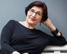 Dez eventos marcam a programação da Flibi, a Festa Literária da Biblioteca Pública do Paraná, nesta quarta-feira (23). A maratona cultural começa às 9h e continua durante todo o dia, com debates, performances, exibições de filmes e oficinas para adultos e crianças. Foto: Divulgação/BPP