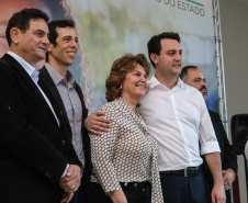 O governador Carlos Massa Ratinho Junior confirma nesta terça-feira (22) recursos para investimentos em infraestrutura escolar. Serão emitidas ordens de serviço para início de obras de reparos e melhorias e autorizadas novas licitações, envolvendo mais de 100 escolas, em todas as regiões do Estado   Curitiba, 22/10/2019 - Foto: Geraldo Bubniak/AEN