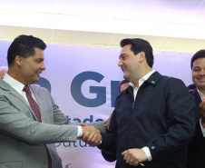 O governador Carlos Massa Ratinho Junior, acompanhado do prefeito Marcelo Rangel, do vice-governador Darci Piana e de diversas autoridades, assinou o decreto que transfere temporariamente a sede do governo estadual para o município. A iniciativa coincide com a Feira Paraná, que acontece de 18 a 27 de outubro.Foto:Jaelson Lucas / AEN