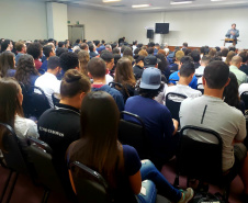 A Portos do Paraná enviou nesta quarta-feira (23) 43 funcionários para participar do 3° Seminário de Cabotagem e Intermodalidade - Logística e Infraestrutura, organizado pelo Instituto de Diplomacia Empresarial e Marketing de Cidades (Idem). São 250 pessoas no evento que acontece durante todo o dia em Paranaguá.Foto: Pierpaolo Nota/ Portos do Paraná 