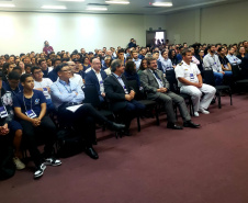 A Portos do Paraná enviou nesta quarta-feira (23) 43 funcionários para participar do 3° Seminário de Cabotagem e Intermodalidade - Logística e Infraestrutura, organizado pelo Instituto de Diplomacia Empresarial e Marketing de Cidades (Idem). São 250 pessoas no evento que acontece durante todo o dia em Paranaguá.Foto: Pierpaolo Nota/ Portos do Paraná 