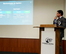 A Portos do Paraná enviou nesta quarta-feira (23) 43 funcionários para participar do 3° Seminário de Cabotagem e Intermodalidade - Logística e Infraestrutura, organizado pelo Instituto de Diplomacia Empresarial e Marketing de Cidades (Idem). São 250 pessoas no evento que acontece durante todo o dia em Paranaguá.Foto: Pierpaolo Nota/ Portos do Paraná 