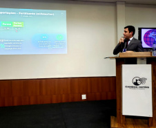 A Portos do Paraná enviou nesta quarta-feira (23) 43 funcionários para participar do 3° Seminário de Cabotagem e Intermodalidade - Logística e Infraestrutura, organizado pelo Instituto de Diplomacia Empresarial e Marketing de Cidades (Idem). São 250 pessoas no evento que acontece durante todo o dia em Paranaguá.Foto: Pierpaolo Nota/ Portos do Paraná 