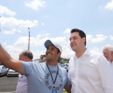 Nesta quinta-feira (24), dentro das atividades da transferência da sede do Governo do Estado para Ponta Grossa, o governador Carlos Massa Ratinho Junior anunciou as primeiras cidades que receberão condomínios para idosos