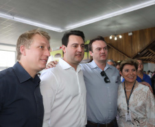 Nesta quinta-feira (24), dentro das atividades da transferência da sede do Governo do Estado para Ponta Grossa, o governador Carlos Massa Ratinho Junior anunciou as primeiras cidades que receberão condomínios para idosos