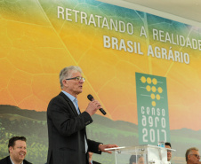 O governador Carlos Massa Ratinho Junior e a presidente do IBGE (Instituto Brasileiro de Geografia e Estatística), Susana Cordeiro Guerra, divulgam nesta sexta-feira (25), no Palácio Iguaçu, os números do Censo Agropecuário 2017.  Na foto  o secretário da Agricultura e do Abastecimento do Paraná, Norberto Ortigara. Curitiba, 25/10/2019 - Foto: Geraldo Bubniak/AEN