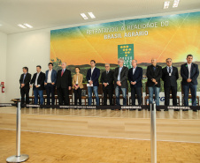 O governador Carlos Massa Ratinho Junior e a presidente do IBGE (Instituto Brasileiro de Geografia e Estatística), Susana Cordeiro Guerra, divulgam nesta sexta-feira (25), no Palácio Iguaçu, os números do Censo Agropecuário 2017.  Curitiba, 25/10/2019 - Foto: Geraldo Bubniak/AEN