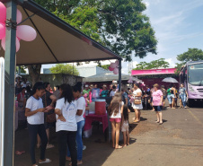 Paraná Rosa já realizou e agendou mais de 7 mil exames que previnem doenças na mulher. Foto: Divulgação/SESA
