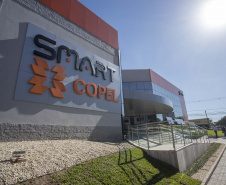  Copel completa neste sábado (26) 65 anos como a maior empresa do Paraná e a quarta do setor elétrico brasileiro, com negócios em 10 estados e foco renovado em suas atividades no Paraná