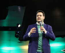 Governador Carlos Massa Ratinho Junior participa em Foz do Iguaçu, do Congresso Empresárial Paranaense. Foz do Iguaçu,25/10/2019 Foto:Jaelson Lucas / AEN