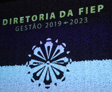 O governador Carlos Massa Ratinho Junior participou nesta segunda-feira (28), em Curitiba, da solenidade de posse da nova diretoria da Fiep, que será liderada pelo empresário Carlos Valter Martins Pedro nos próximos quatro anos. Ele substitui Edson Campagnolo no comando da federação. Foto: José Fernando Ogura/AEN