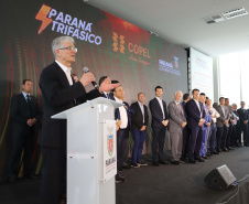 O governador Carlos Massa Ratinho Junior e o presidente da Copel, Daniel Slaviero, lançam nesta terça-feira (29) o Programa Paraná Trifásico, em Curitiba