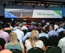 Apresentação do Secretário de Estado de Infraestrutura e Logistica Sandro Alexr  participa nesta quinta-feira (31),  do encontro de capacitação Governo 5.0 no Hotel Rafain Palace & Convention, em Foz do Iguaçu. Foz do Iguaçu, 31/10/2019 -  Foto: Geraldo Bubniak/AEN