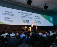 Eduardo Bekin, da Paraná Invest participa nesta quinta-feira (31),  do encontro de capacitação Governo 5.0 no Hotel Rafain Palace & Convention, em Foz do Iguaçu. Foz do Iguaçu, 31/10/2019 -  Foto: Geraldo Bubniak/AEN