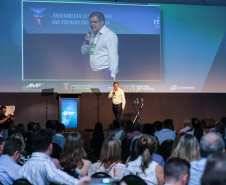 O diretor-presidente da Cohapar - Jorge Lange participa nesta sexta-feira (01),  do encontro de capacitação Governo 5.0 no Hotel Rafain Palace & Convention, em Foz do Iguaçu. Foz do Iguaçu, 01/11/2019 -  Foto: Geraldo Bubniak/AEN