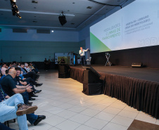 O diretor-presidente da Cohapar - Jorge Lange participa nesta sexta-feira (01),  do encontro de capacitação Governo 5.0 no Hotel Rafain Palace & Convention, em Foz do Iguaçu. Foz do Iguaçu, 01/11/2019 -  Foto: Geraldo Bubniak/AEN