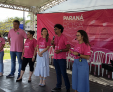 Paraná Rosa chega ao fim com a mobilização de mais de 40 mil pessoas. Foto: Valdelino Pontes