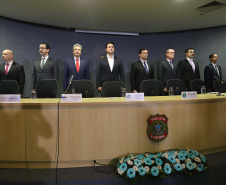 O governador Carlos Massa Ratinho Junior, participa da cerimônia de inauguração da Delegacia Modelo de Investigação e Análise Financeira, na superintendência da Polícia Federal no Estado do Paraná. Participaram: Ministro da Justiça e Segurança Pública, Sergio Moro; diretor Geral da Polícia Federal, Maurício Valeixo; secretário de Segurança, Romulo Marinho; entre outros.Curitiba, 01-11-19.Foto: Arnaldo Alves / AEN.