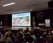 A Secretaria de Estado da Saúde (Sesa) iniciou nesta sexta-feira (1), encontros Macrorregionais para qualificação da atenção materno-infantil. O primeiro evento está sendo realizado em Cascavel, Região Oeste do Estado. Foto: Divulgação/SESA