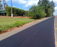 A PR-092, entre Jaguariaíva, passando por Arapoti, ambas no Centro-Oeste, até Wenceslau Braz, no Norte Pioneiro, passa por serviços de remendos e de microrrevestimento asfáltico.  Foto: Divulgação/DER