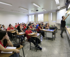 Universidades de Londrina, Maringá e Ponta Grossa comemoram 50 anos. Foto: Arquivo/AEN