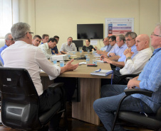 A Agência de Defesa Agropecuária do Paraná (Adapar) publicou nesta quarta-feira (6) nova norma que prorroga o prazo para a semeadura de soja no Estado. A portaria nº 342/2019, que estabelece o período de vazio sanitário e outras medidas para o controle da ferrugem asiática no Estado, substitui a nº 202/2017, que determinava 31 de dezembro como data limite para o plantio. A nova norma não define a data final para a semeadura. Foto: SEAB