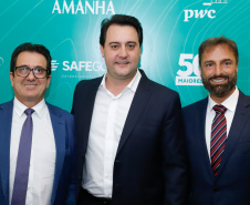 O governador Carlos Massa Ratinho Junior participa do evento de premiação das 500 maiores empresas do Sul. 