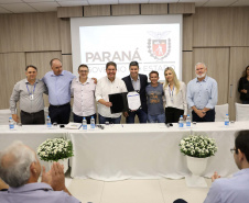 A Companhia de Saneamento do Paraná (Sanepar) vai ampliar o abastecimento de água e o esgotamento sanitário em Laranjeiras do Sul, no Centro-Oeste do Estado. A empresa está investindo R$ 17,6 milhões em obras no sistema de abastecimento e distribuição de água e mais R$ 1,9 milhão em melhorias no tratamento do esgoto. Foto: Divulgação/Sanepar