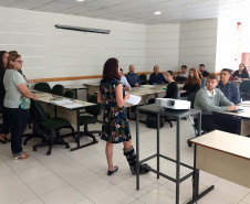 Trinta e nove servidores públicos assumiram nesta segunda-feira (11) seus cargos no Executivo Estadual. Eles foram aprovados no Edital 079/2017 e ocuparão cargos de nível superior e médio. Com a posse dos outros 100 novos servidores em setembro, são 139 novos funcionários públicos reforçando a estrutura da administração pública estadual. Foto: Divulgação/SEAP