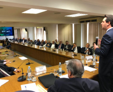 O governador Carlos Massa Ratinho Junior afirmou nesta segunda-feira (11) que a gestão pública precisa inovar e se modernizar para prestar serviços de melhor qualidade à população. A declaração foi feita em palestra na Associação Comercial de São Paulo (ACSP), na capital paulista, que reuniu membros dos conselhos Político e Social (Cops) e de Economia (COE) da entidade.Foto: Divulgação/AEN