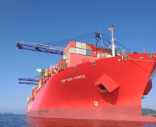 A movimentação de contêineres no Porto de Paranaguá aumentou 15%. De janeiro a outubro deste ano, 726.393 unidades (TEUs) chegaram e saíram pelo terminal paranaense. No mesmo período, em 2018, foram 633.710.