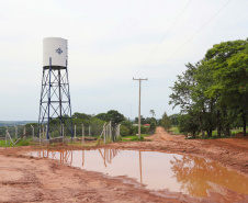 Sanepar instala água tratada na comunidade ruaral Alto do Divino, 11km da sede do município de Campo Morão. N/F: reservatório de água na comunidade de Alto do Divino.Campo Mourão, 08-11-19.Foto: Arnaldo Alves / AEN.