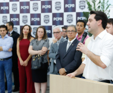 Pato Branco, no Sudoeste do Estado, ganhou uma nova sede da Delegacia da Mulher. O governador Carlos Massa Ratinho Junior inaugurou nesta terça-feira (12) o prédio em que a divisão especializada da Polícia Civil passa a funcionar. O espaço de 380 metros quadrados era utilizado pelo Fórum da cidade e foi repassado para a Secretaria de Estado da Segurança Pública.