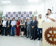 Pato Branco, no Sudoeste do Estado, ganhou uma nova sede da Delegacia da Mulher. O governador Carlos Massa Ratinho Junior inaugurou nesta terça-feira (12) o prédio em que a divisão especializada da Polícia Civil passa a funcionar. O espaço de 380 metros quadrados era utilizado pelo Fórum da cidade e foi repassado para a Secretaria de Estado da Segurança Pública.