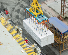  Klabin exporta sua maior carga pelo Porto de Paranaguá
